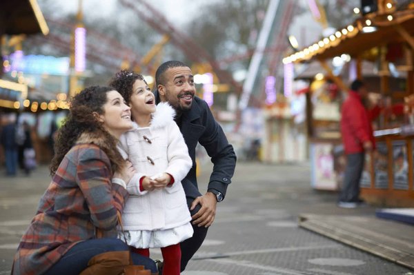 Aventures inoubliables : Les clés des colonies de vacances en parcs d'attractions