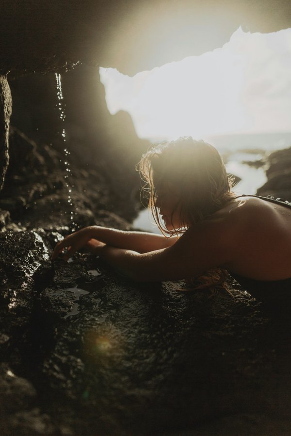 Comment organiser une croisière pour explorer les cavernes sous-marines en Grèce?